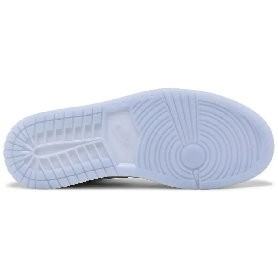 Nike Air Jordan 1 Low 'Wolf Grey' W - Image 2