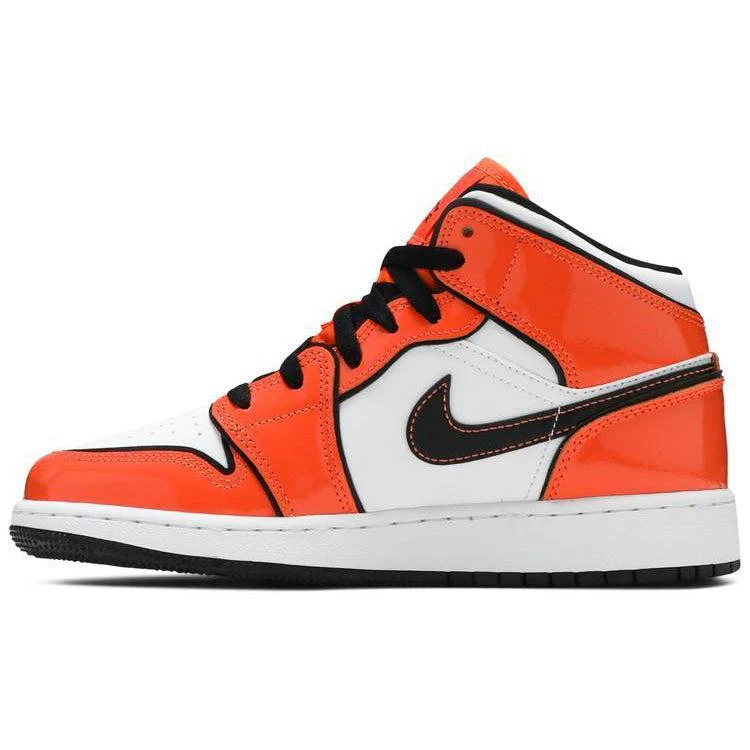 Nike Air Jordan 1 Mid SE GS 'Turf Orange' - Image 2