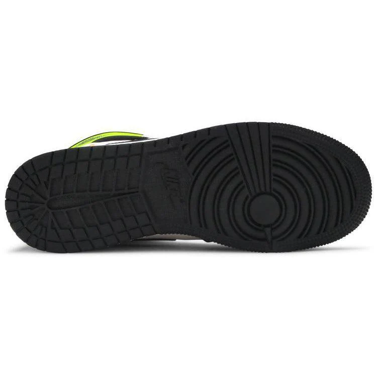 Nike Air Jordan 1 Retro High OG GS 'Volt Gold' - Image 3