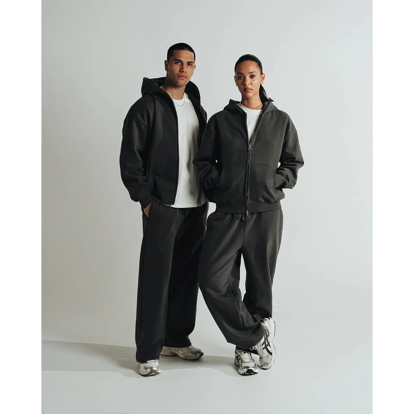 Noobiie  ZIP HOODIE 450 GSM - Image 6