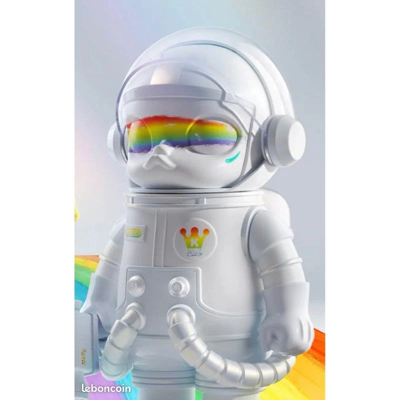 Pop Mart Mega Space Molly Rainbow - Image 2