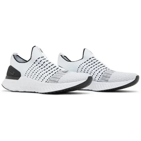React Phantom Run Flyknit 2 'Oreo' - Image 2