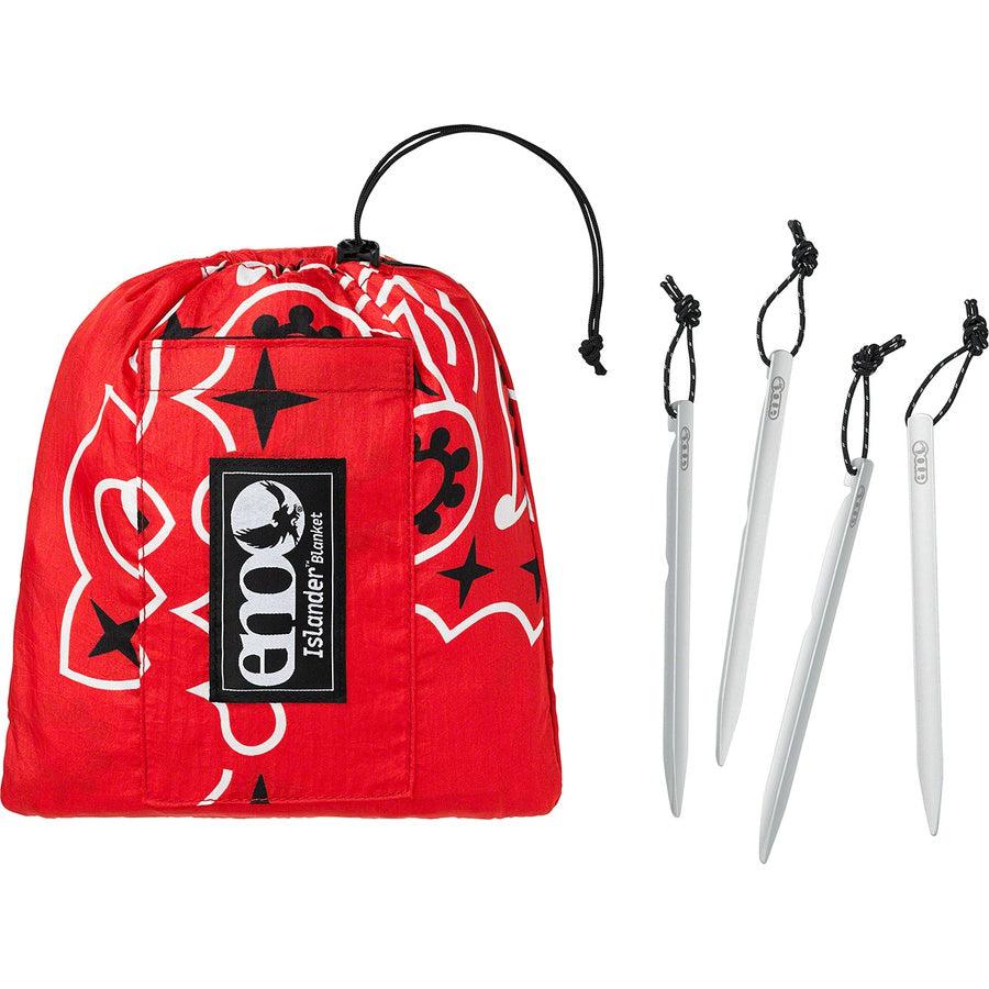Supreme®/ENO® Islander™ Nylon Blanket - Image 2